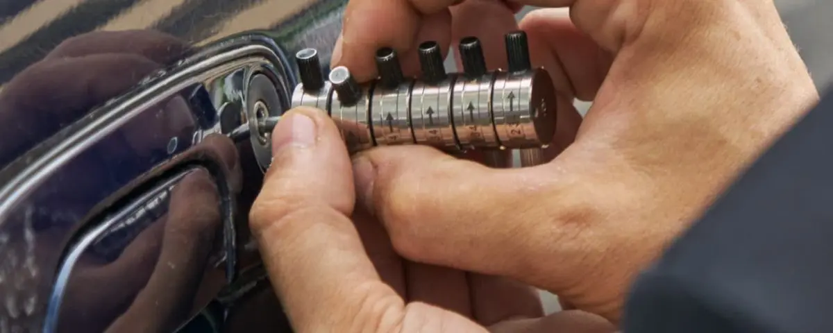 ¿Un cerrajero en Madrid puede abrir mi coche sin romper nada?